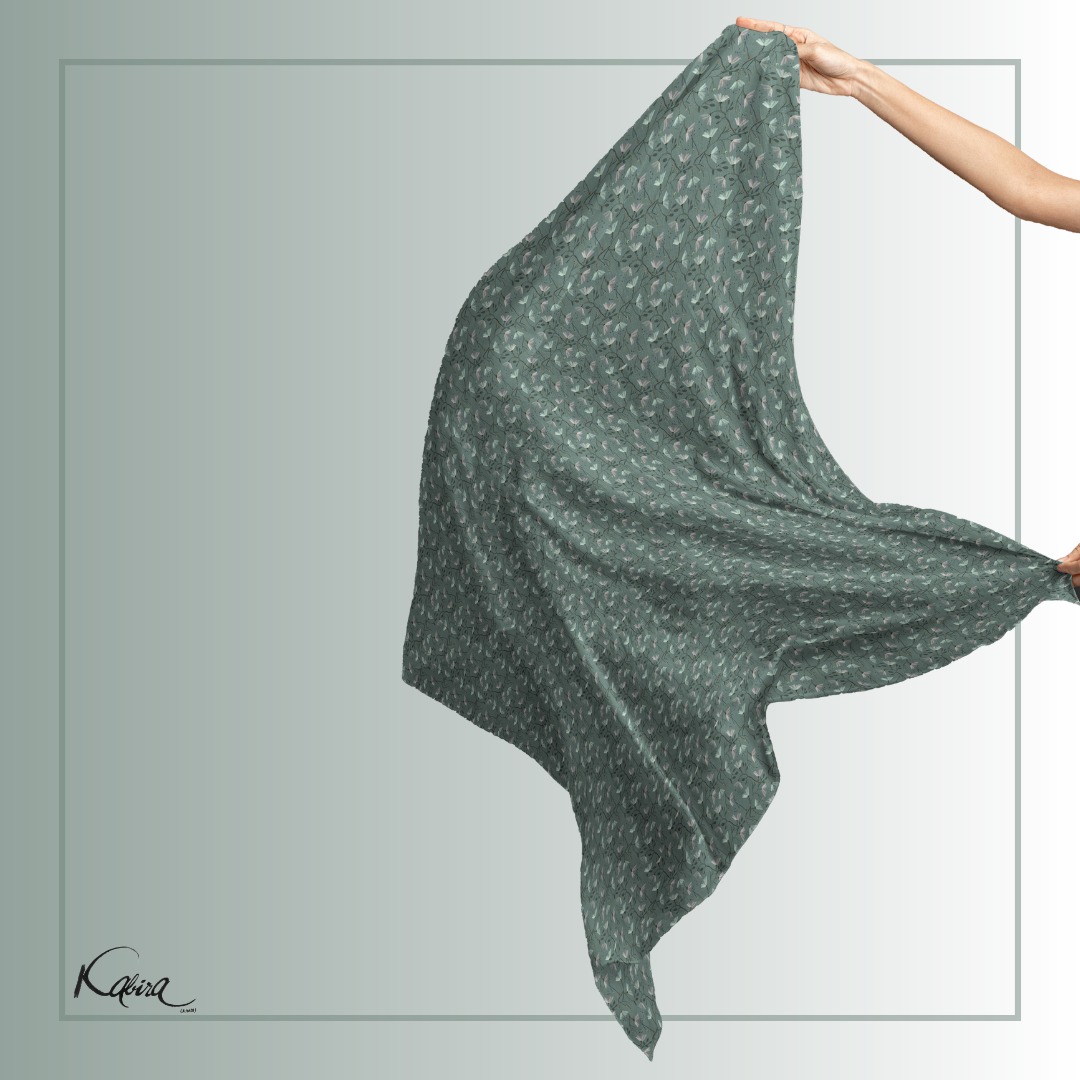 डिजिटल प्रिंट मसलिन खादी स्टोल – हर लुक के लिए परफेक्ट