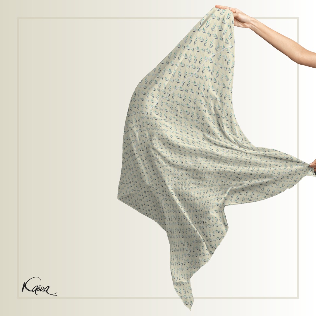 डिजिटल प्रिंट मसलिन खादी स्टोल – रंगों में सौम्यता