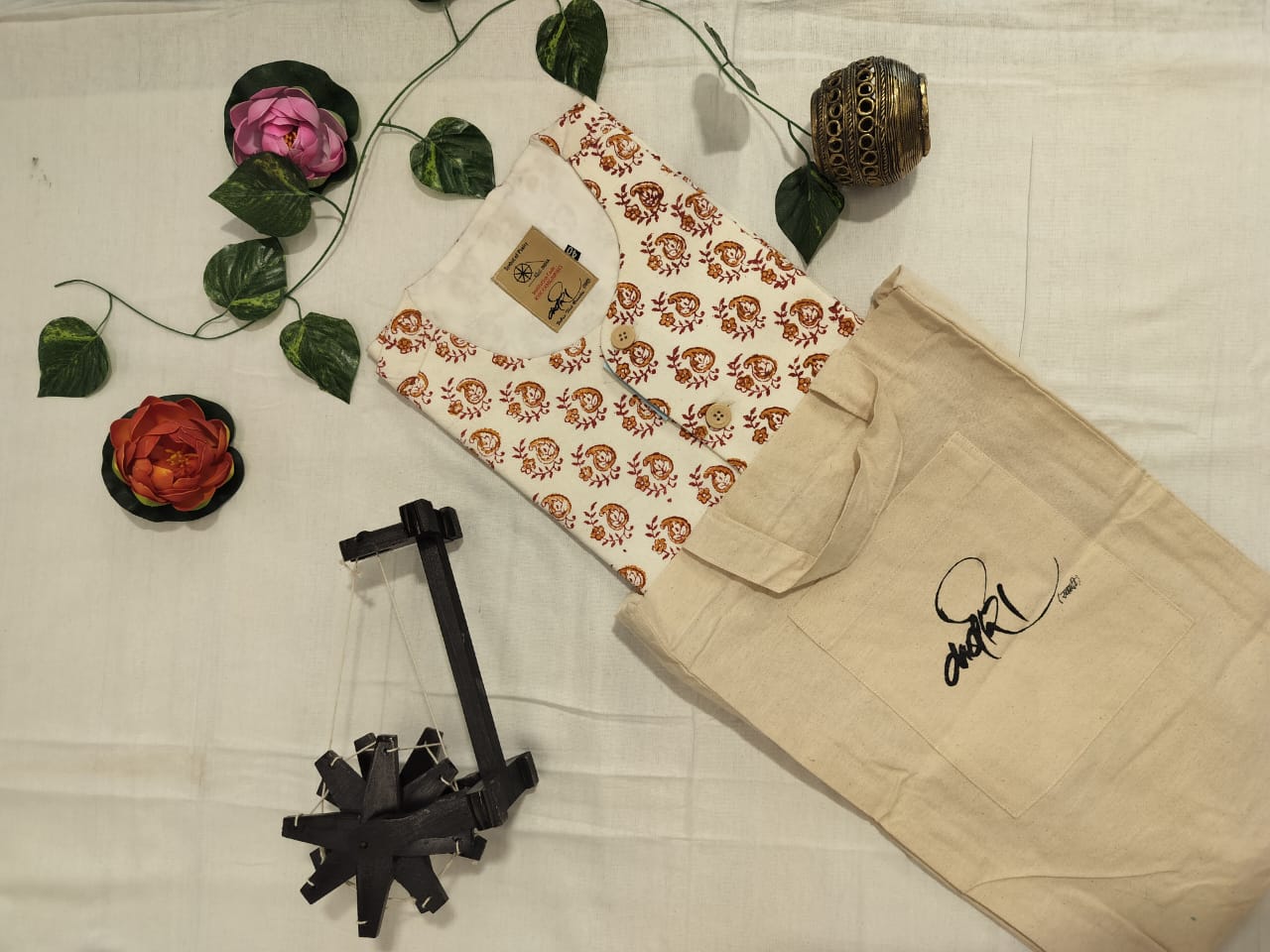 ब्लॉक प्रिंट महिला जैकेट – पारंपरिक हस्तशिल्प में आधुनिक परिधान