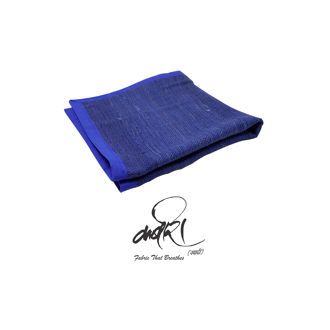 खादी आसन – स्वदेशी वस्त्र में सरल और उपयोगी