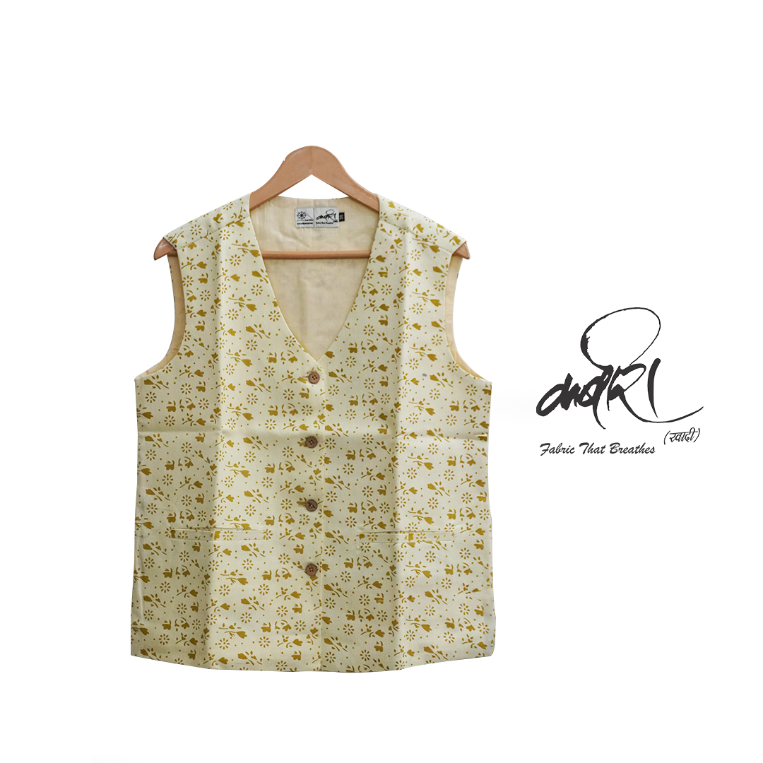 स्क्रीन प्रिंट वी-नेक लेडीज़ जैकेट – हल्की और उपयोगी एथनिक जैकेट