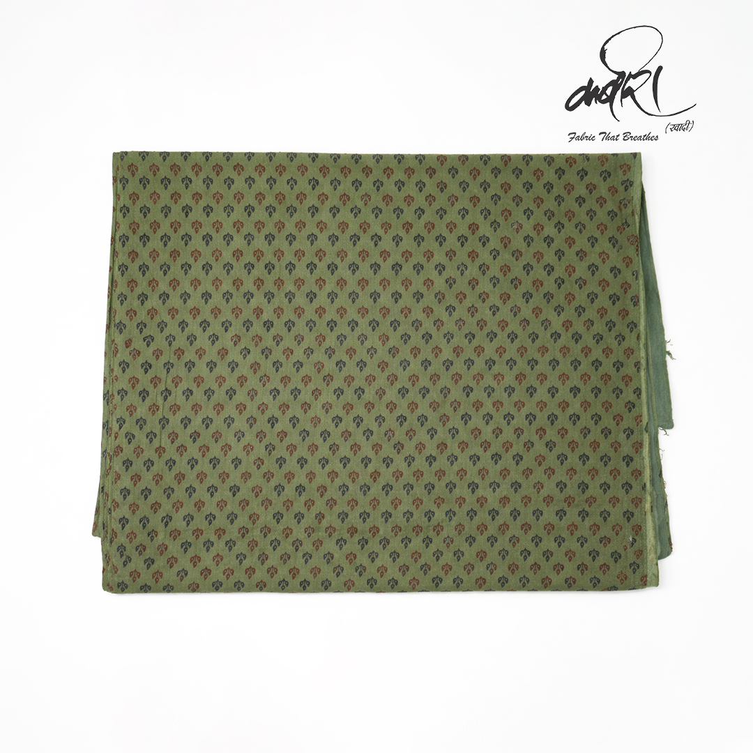 बाघ प्रिंट रनिंग फैब्रिक – हस्तशिल्प आधारित बहुउद्देशीय कपड़ा