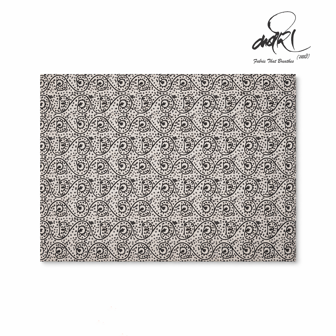 खादी स्ट्रिप वीव रनिंग फैब्रिक – स्वदेशी वस्त्र में सुसंस्कृत बनावट